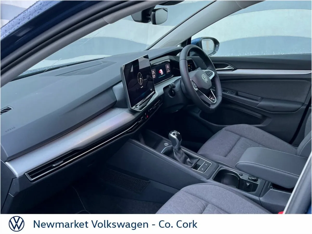 Volkswagen Golf EDITION 75 2.0TDI 116BHP - Image 4