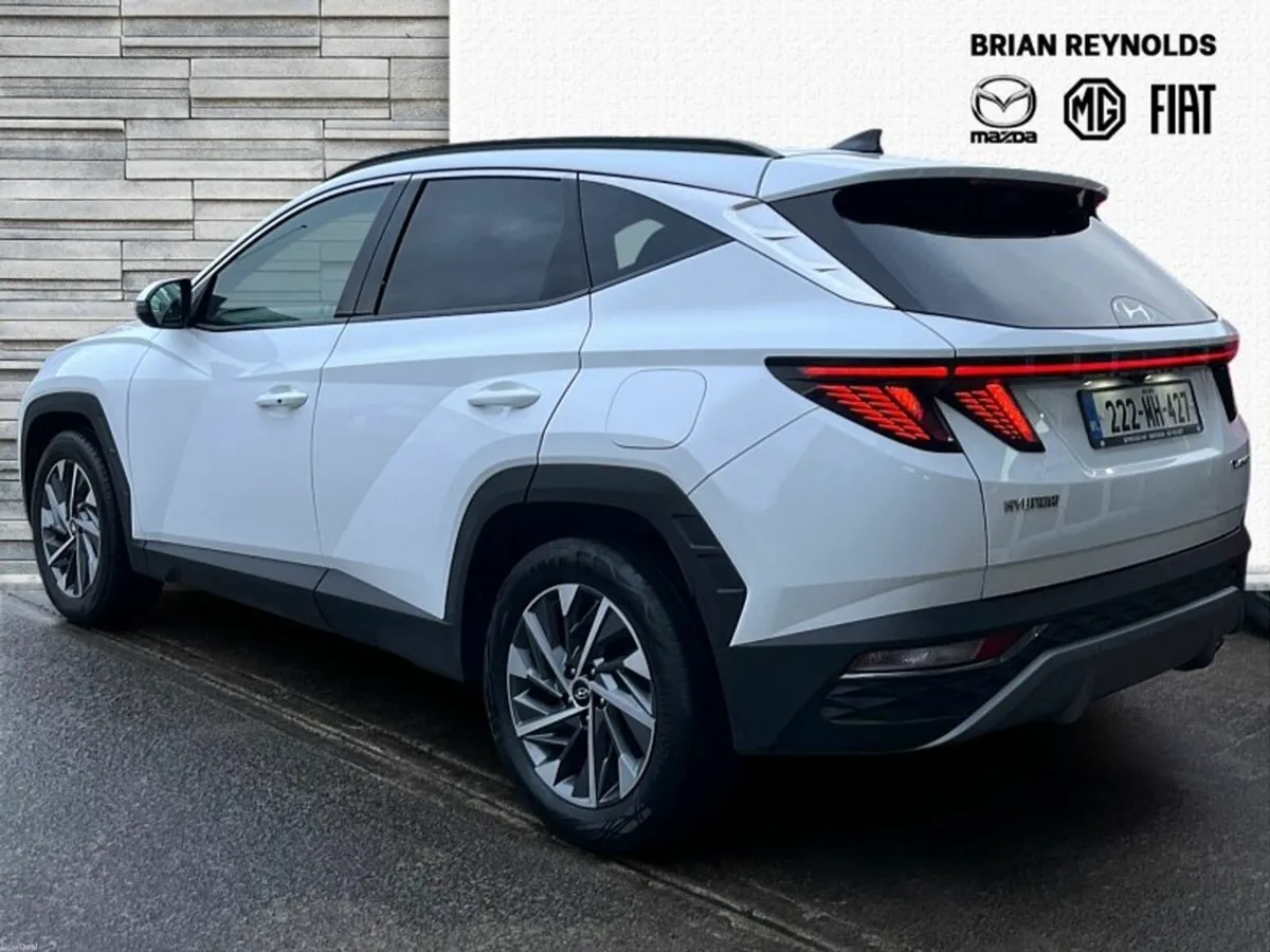 Hyundai Tucson 2WD Executive Plus - Image 4