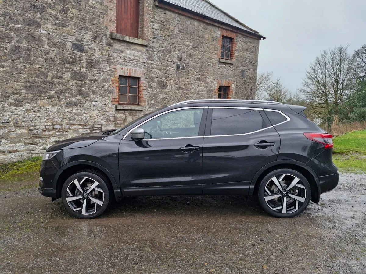 Nissan Qashqai 2018 ( NCT and TAX ) !!! - Image 4