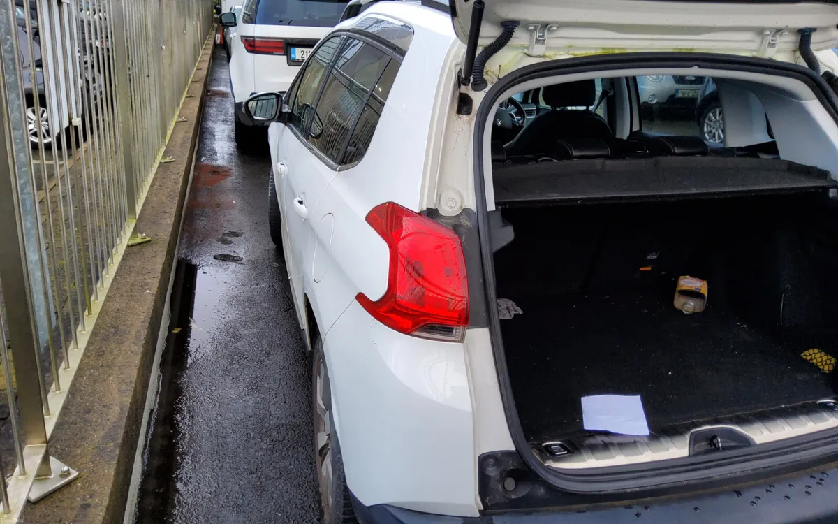 Peugeot 2008 2016 - Image 4