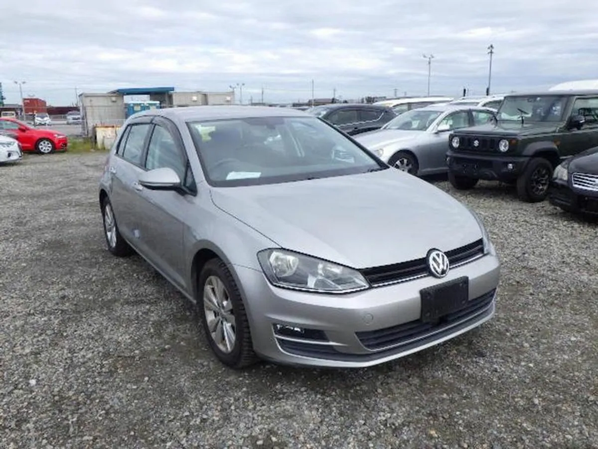 Volkswagen Golf TSI ComfortLine BlueMotionTechnolo - Image 1