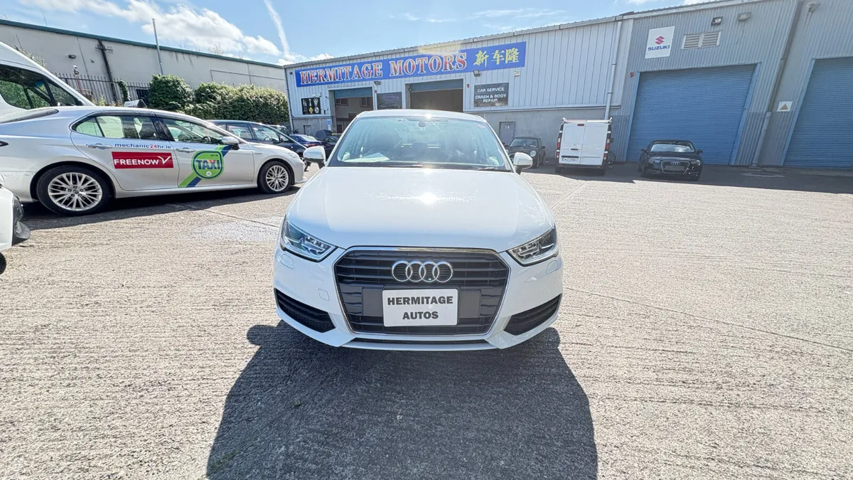 Audi A1 1.0 TFSI Automatic 2016 - Image 2