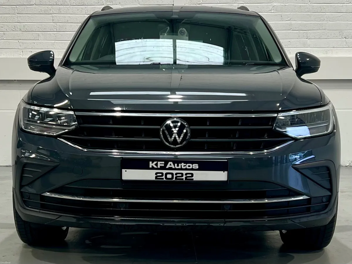 Volkswagen Tiguan Life 2.0TDI 150bhp 6 Speed Man - Image 2