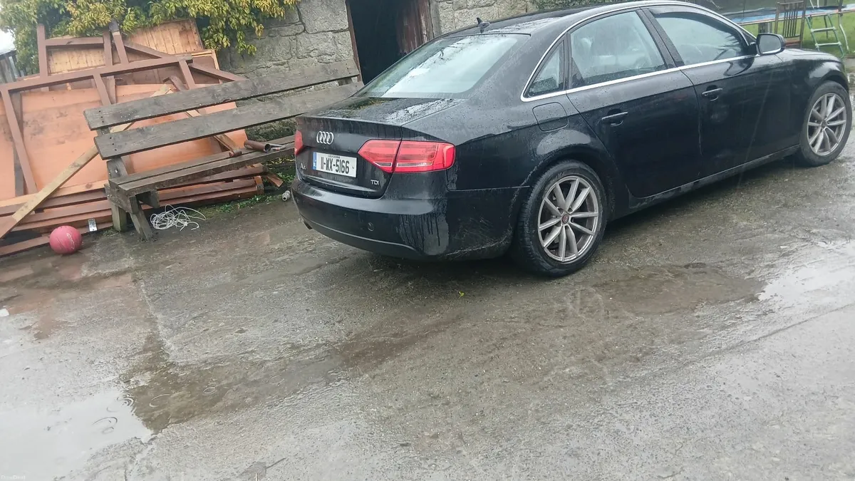 Audi A4 2011 - Image 4