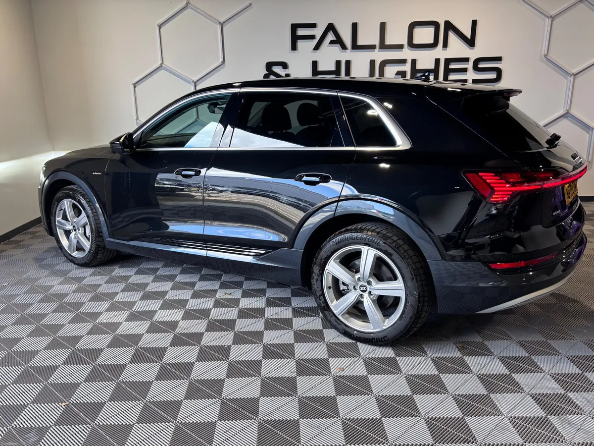AUDI E-TRON TECHNIK 55 QUATTRO 95KwH BATTERY - Image 3