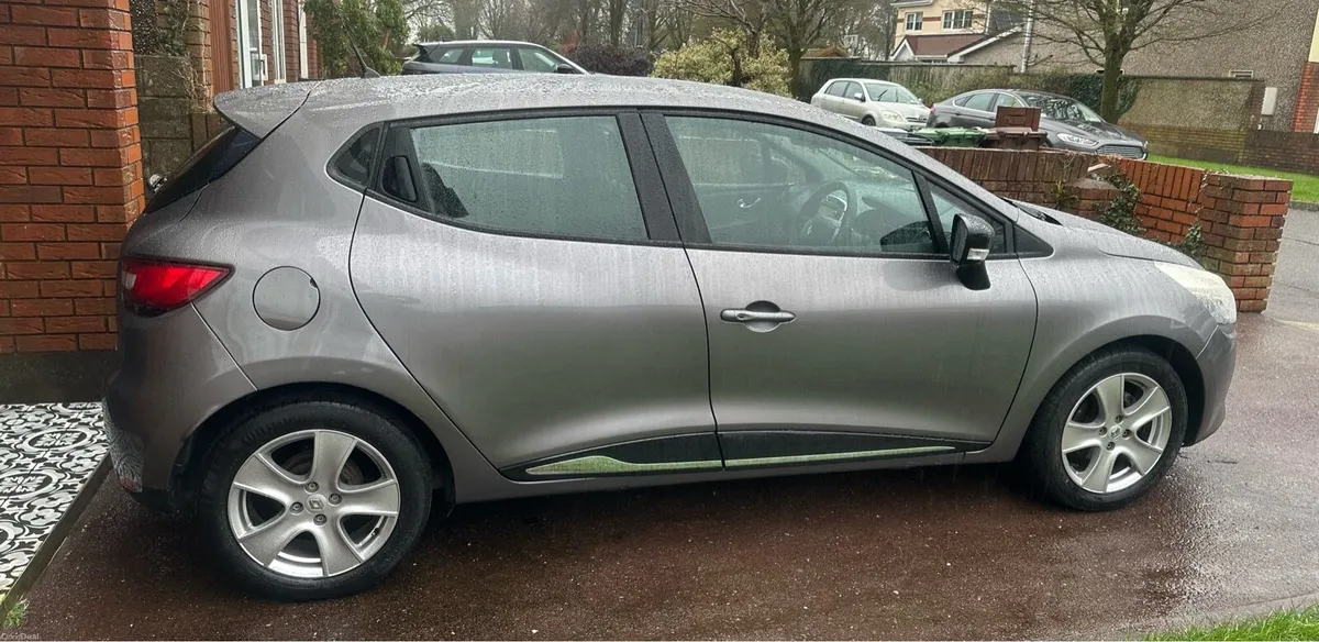 Renault Clio IV Dynamique 1.2 NCT 01/27, Tax 10/26 - Image 3