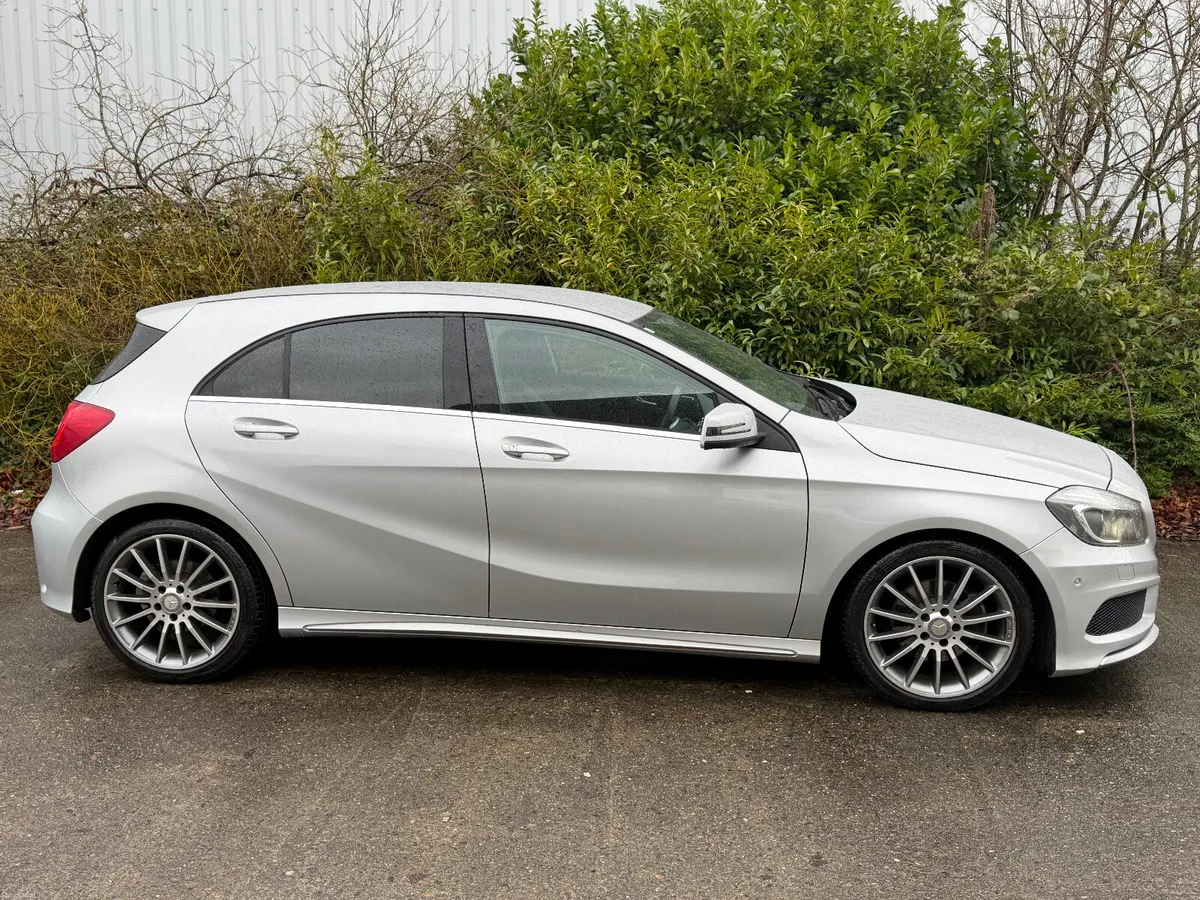 Mercedes-Benz-A-Class A180 AMG AUTO - Image 3