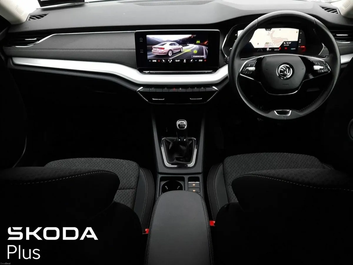 Skoda Octavia **STYLE MODEL** 2.0TDI 115 BHP - Image 2