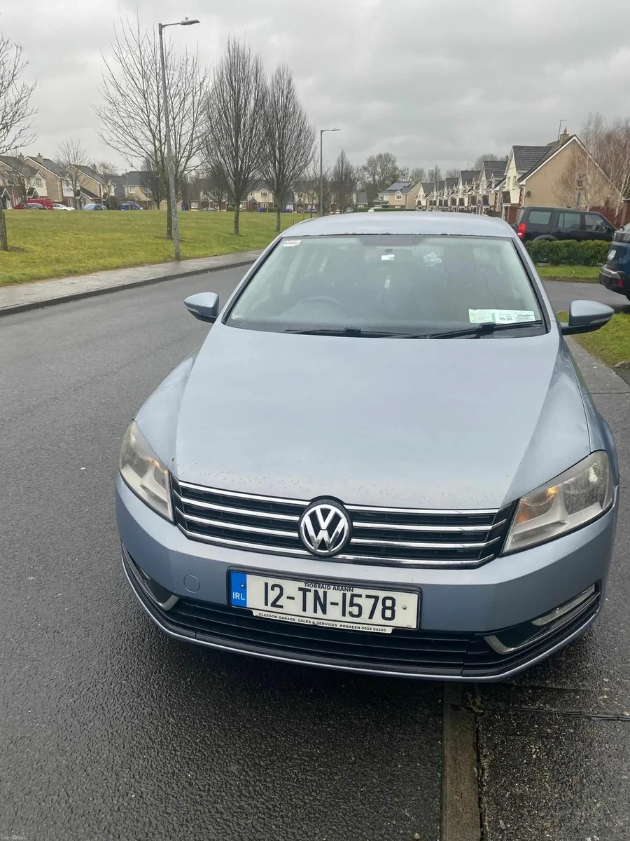 Volkswagen Passat 2012 - Image 1