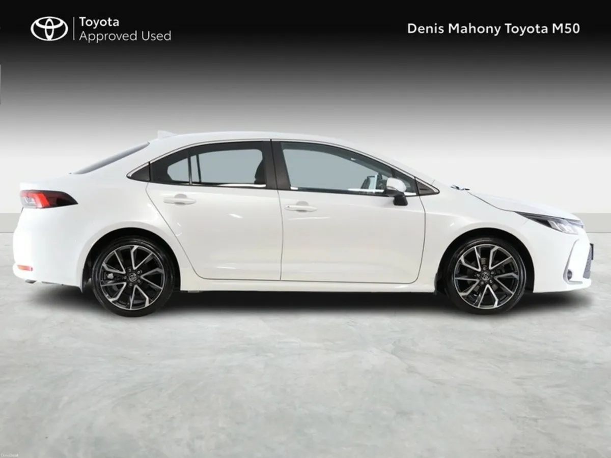 Toyota Corolla Sol Hybrid Saloon - Image 3