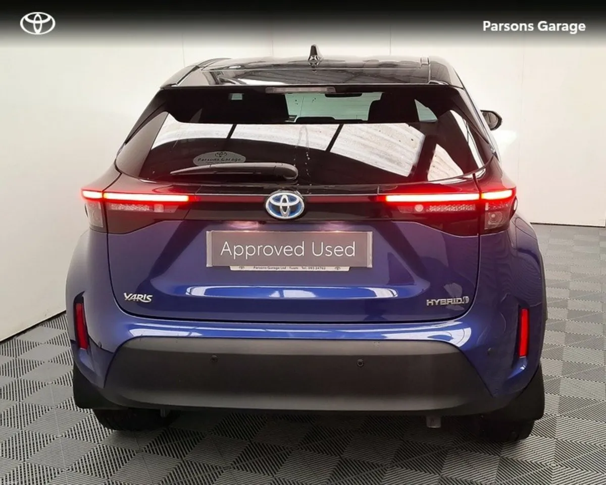 Toyota Yaris Cross CROSS LUNA SPORT 4DR AUTO - Image 4