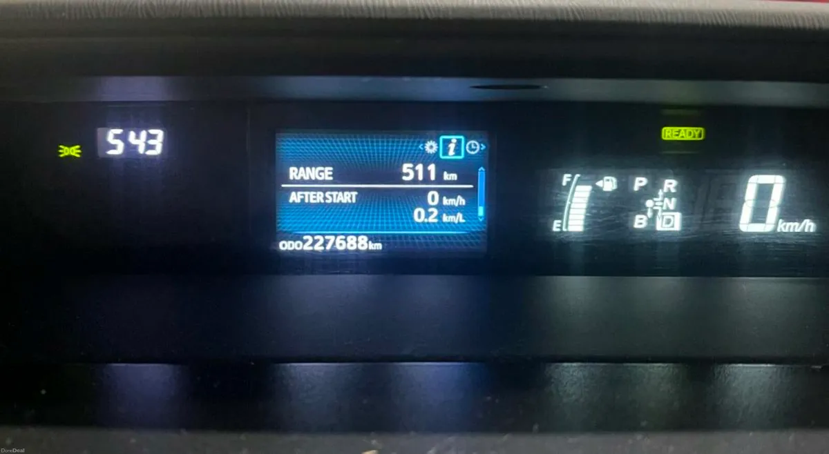 151 Toyota Prius automatic NCT 11/26 tax 04/26 - Image 2