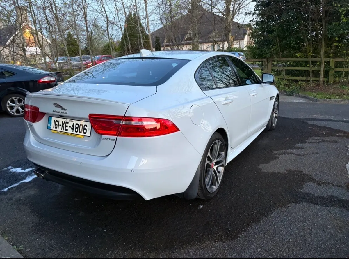 Jaguar XE Rsport - Image 2