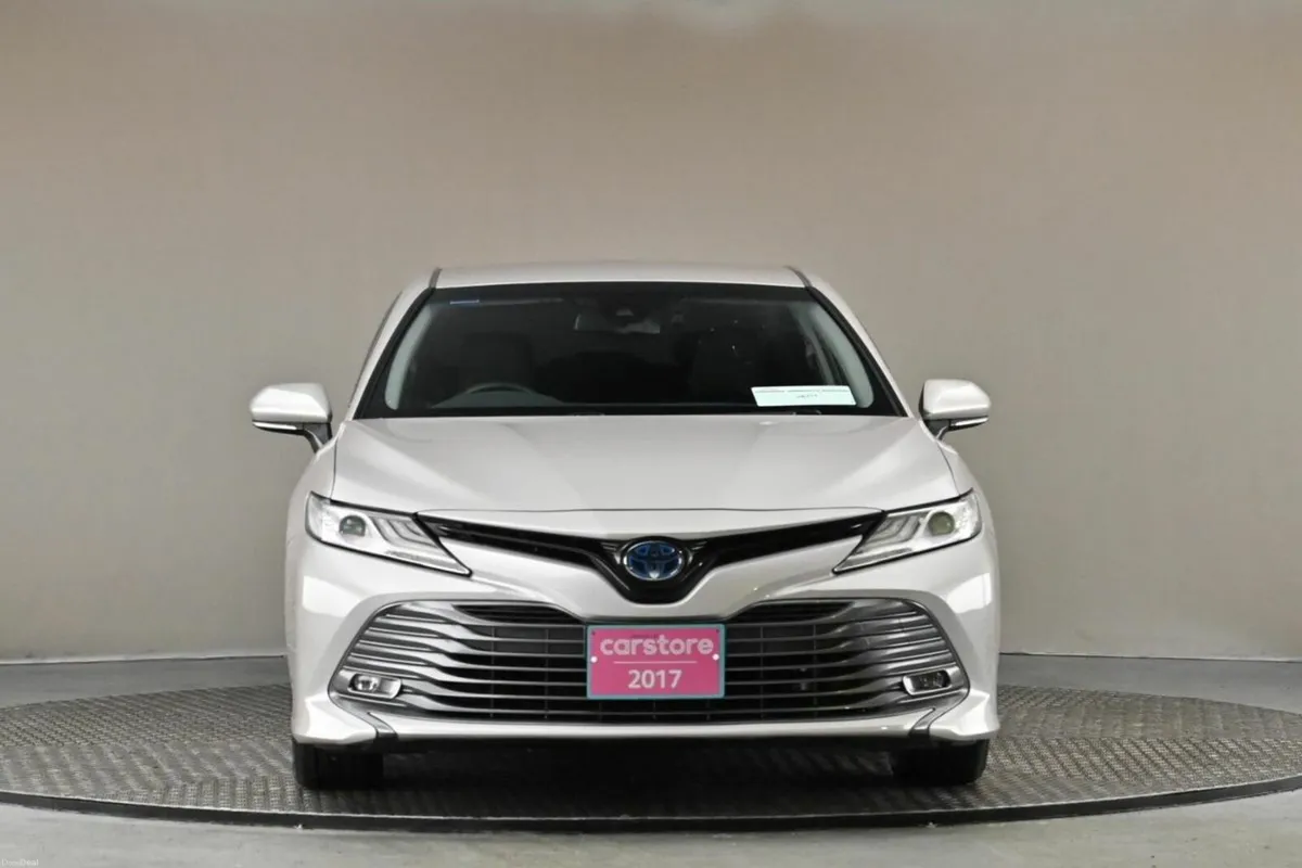 Toyota Camry 2.5 HYBRID **9"ANDROID CAR PLAYER**RE - Image 2