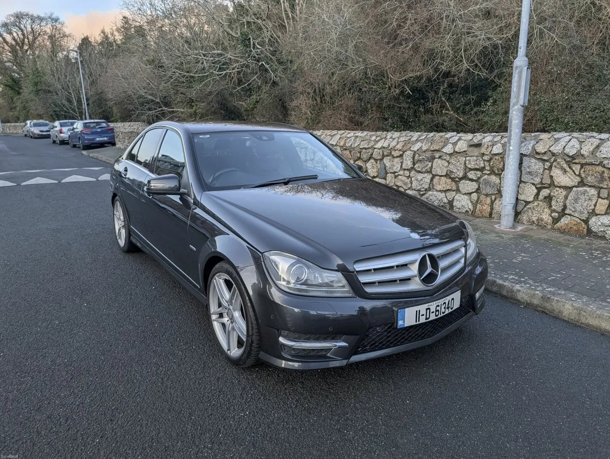 Mercedes-Benz C-Class AMG LIne C220 - Image 3