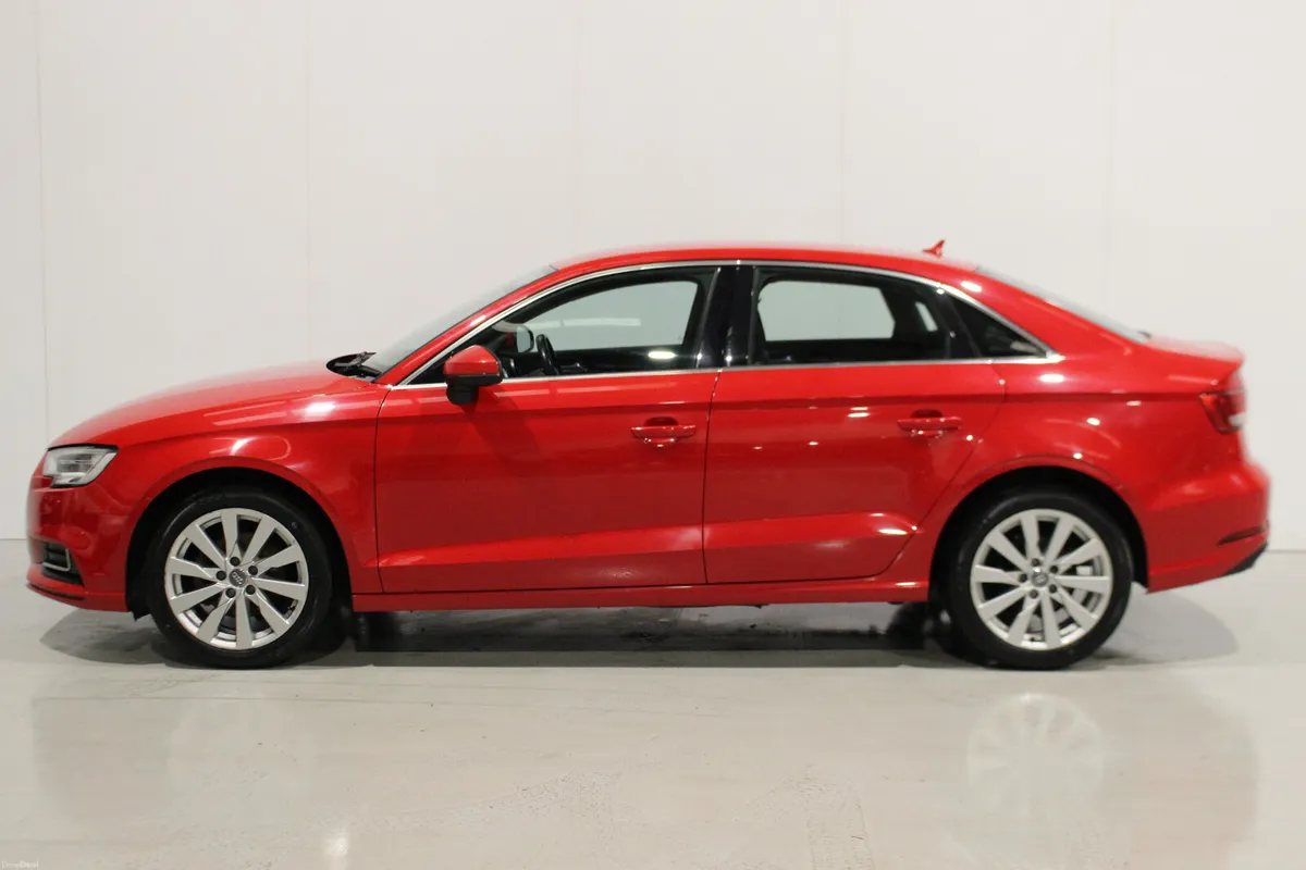 Audi A3 2017 1.6 tdi Saloon - Image 4