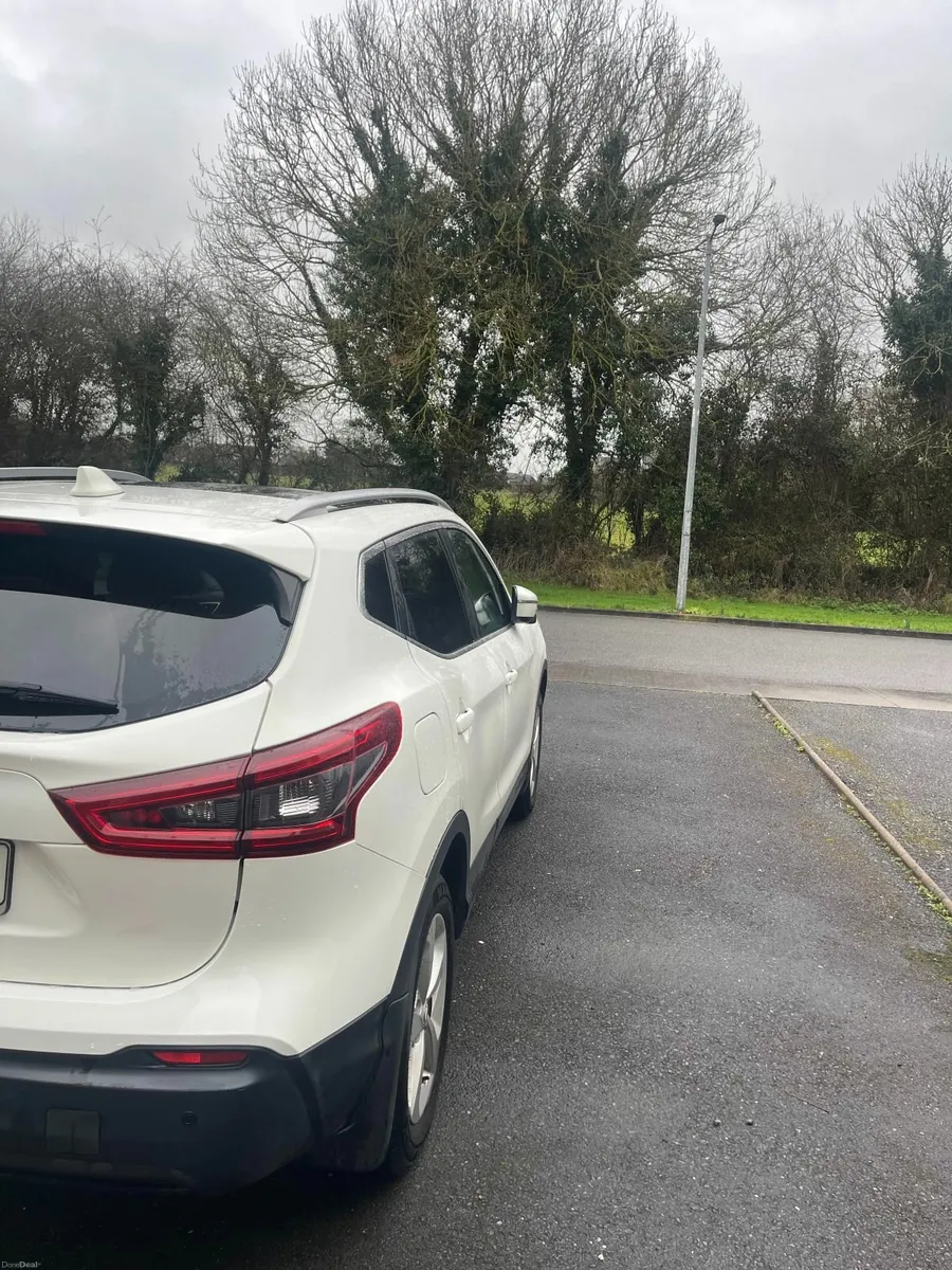 Nissan Qashqai 2018 - Image 2