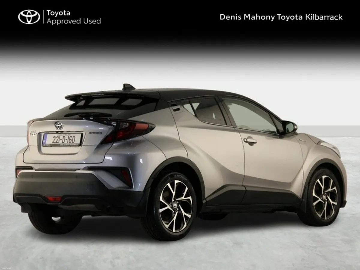 Toyota C-HR 1.8 HYBRID SPORT BI-Tone - Image 2