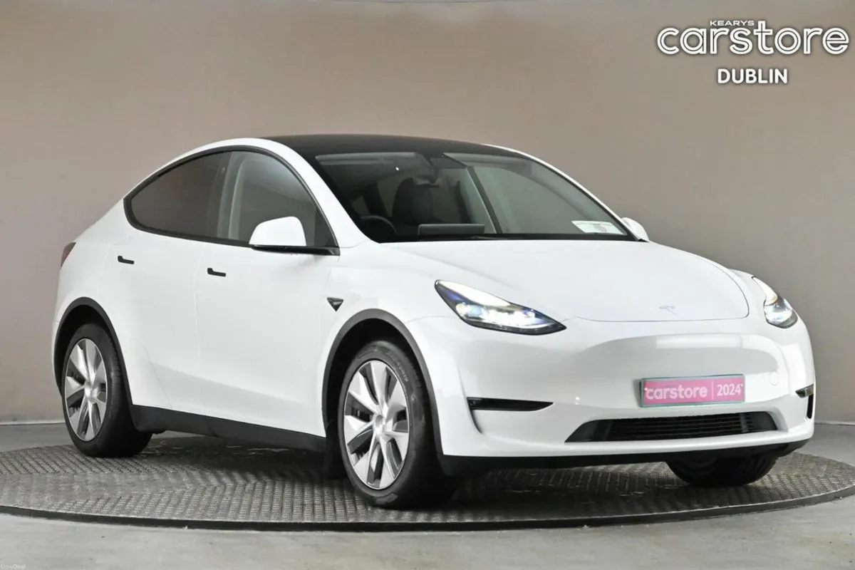 Tesla Model Y LONG RANGE AWD Dual Motor - Image 1