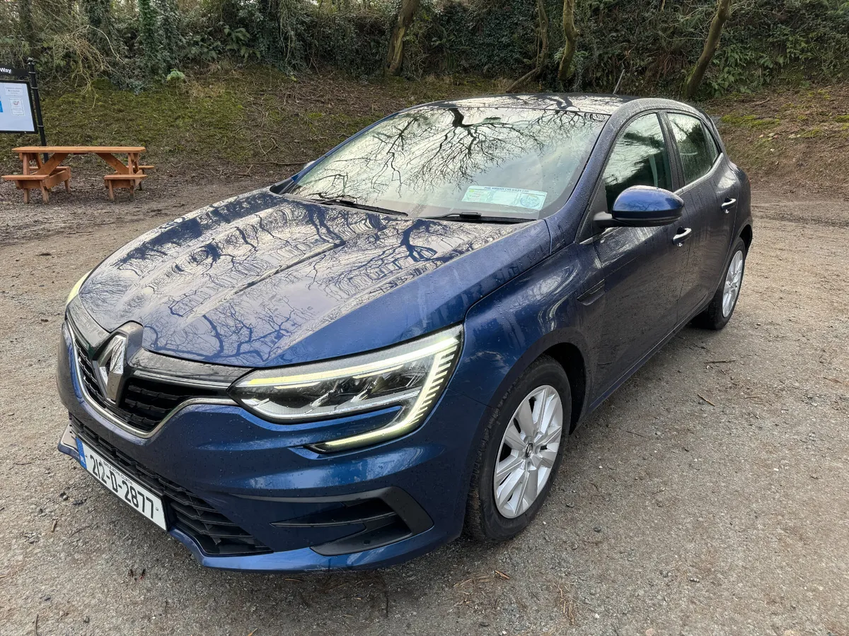 UNRESERVED 2021 RENAULT MEGANE FOR AUCTION - Image 1