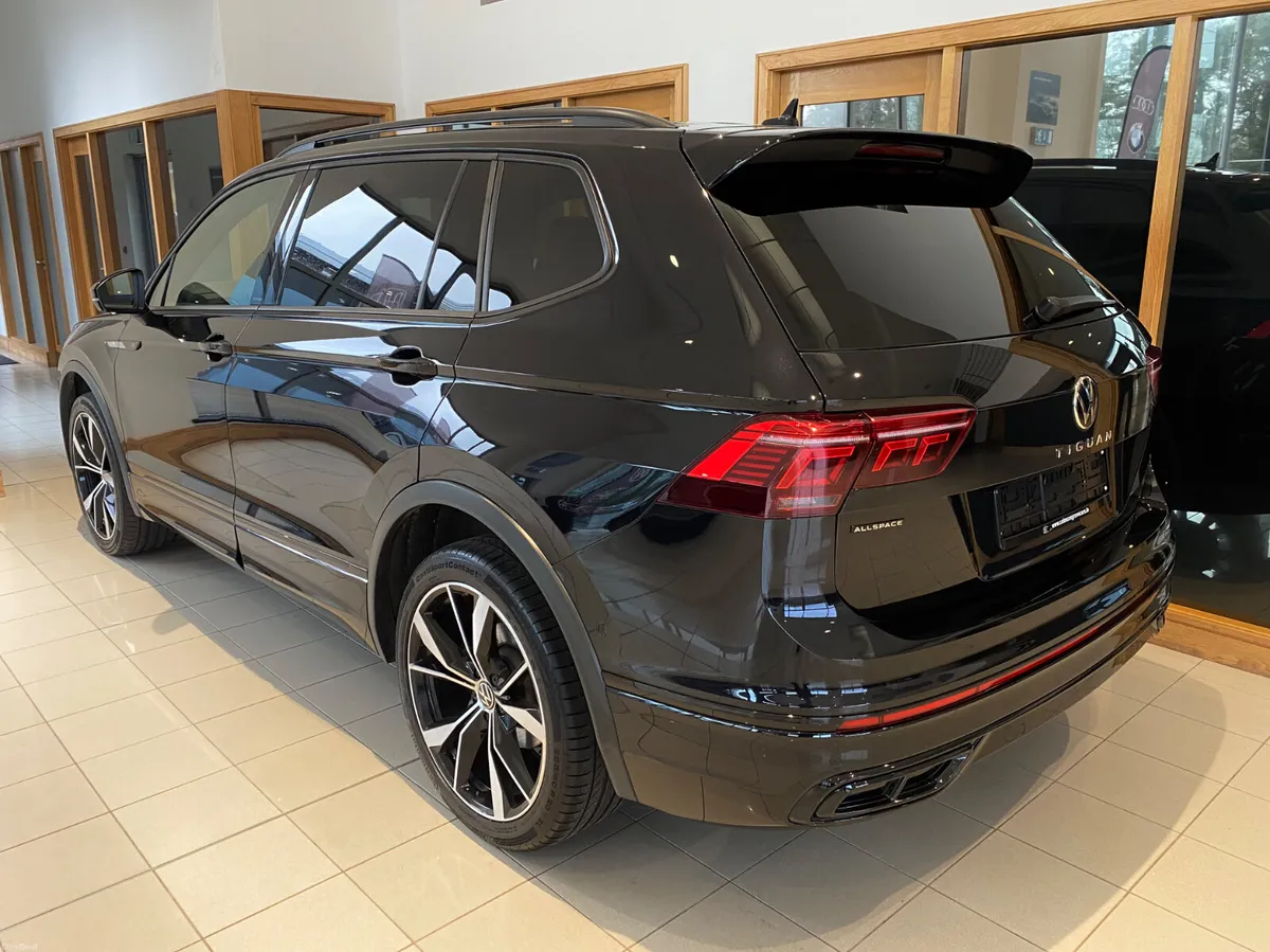 Volkswagen Tiguan 2024 R-Line DEPOSIT TAKEN - Image 4