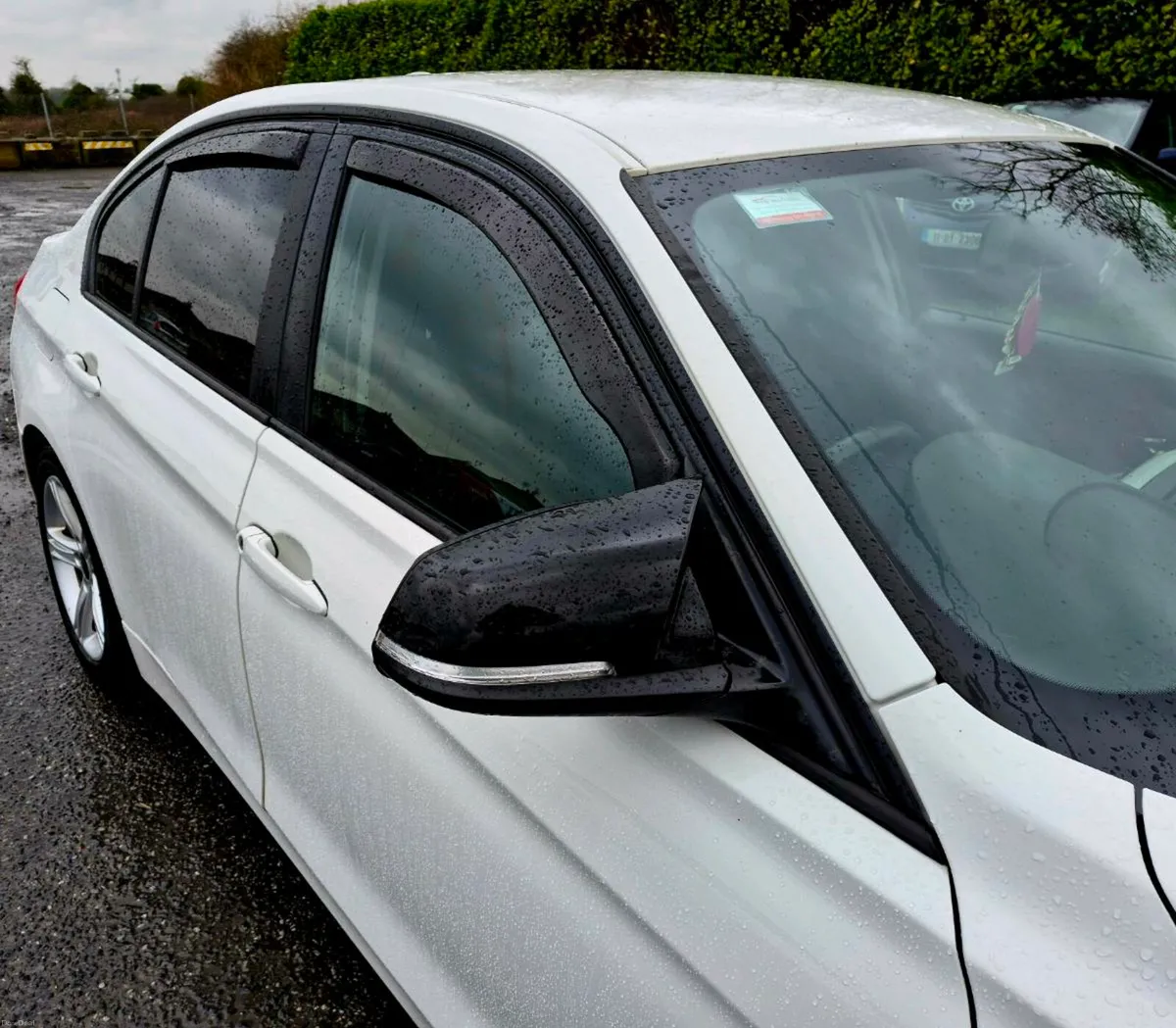 BMW 318D Diesel White - Image 4