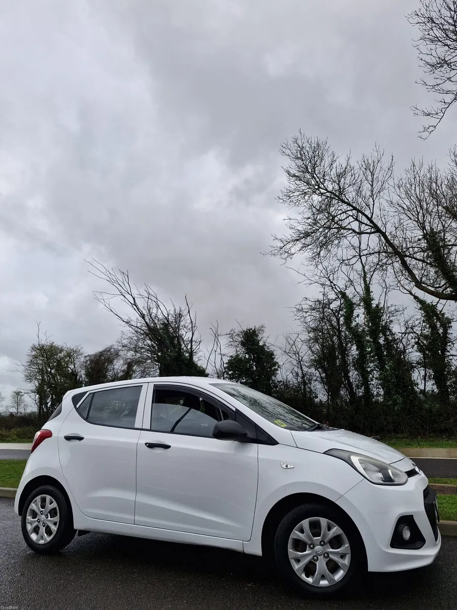 Hyundai i10 60k low miles - Image 2