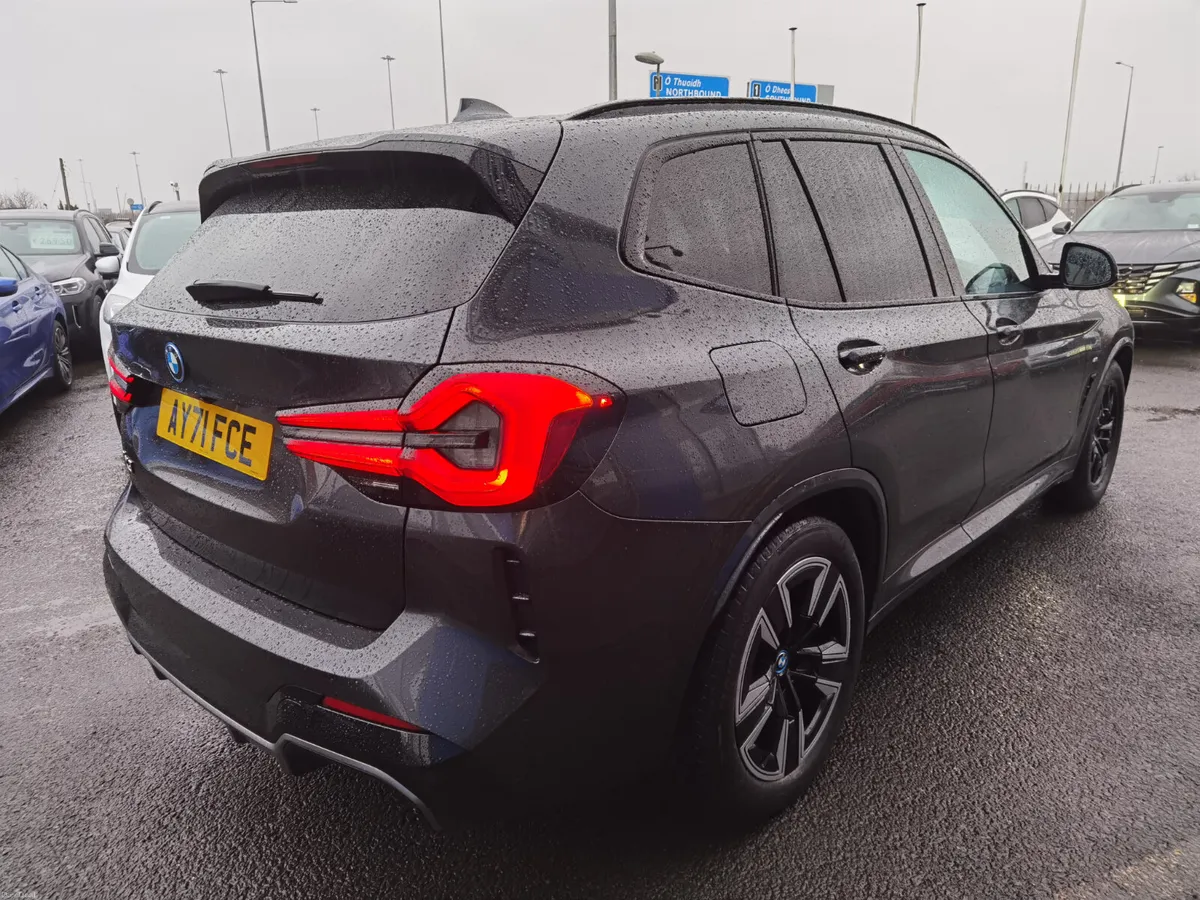 BMW IX3 80KWH M SPORT **SUNROOF** - Image 4