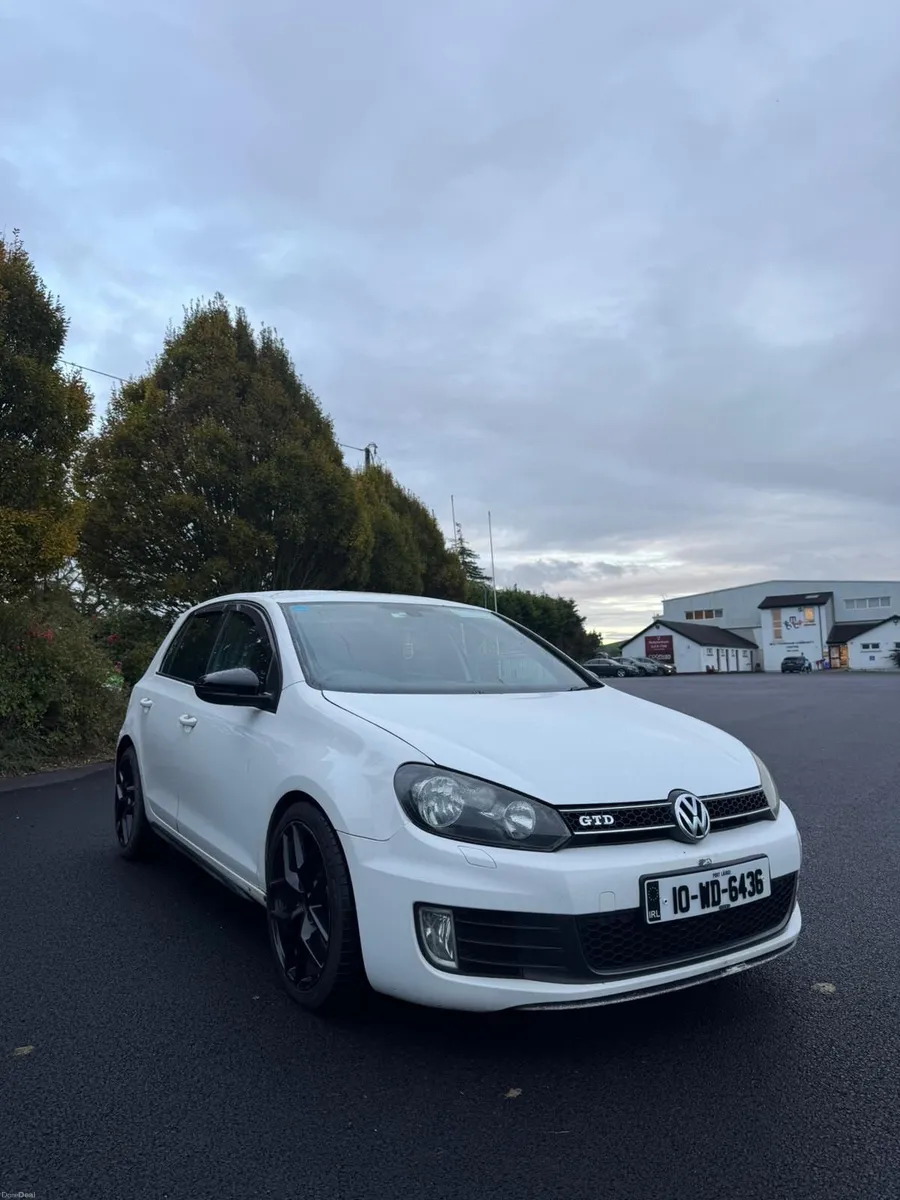 Volkswagen Golf GTD - Image 2