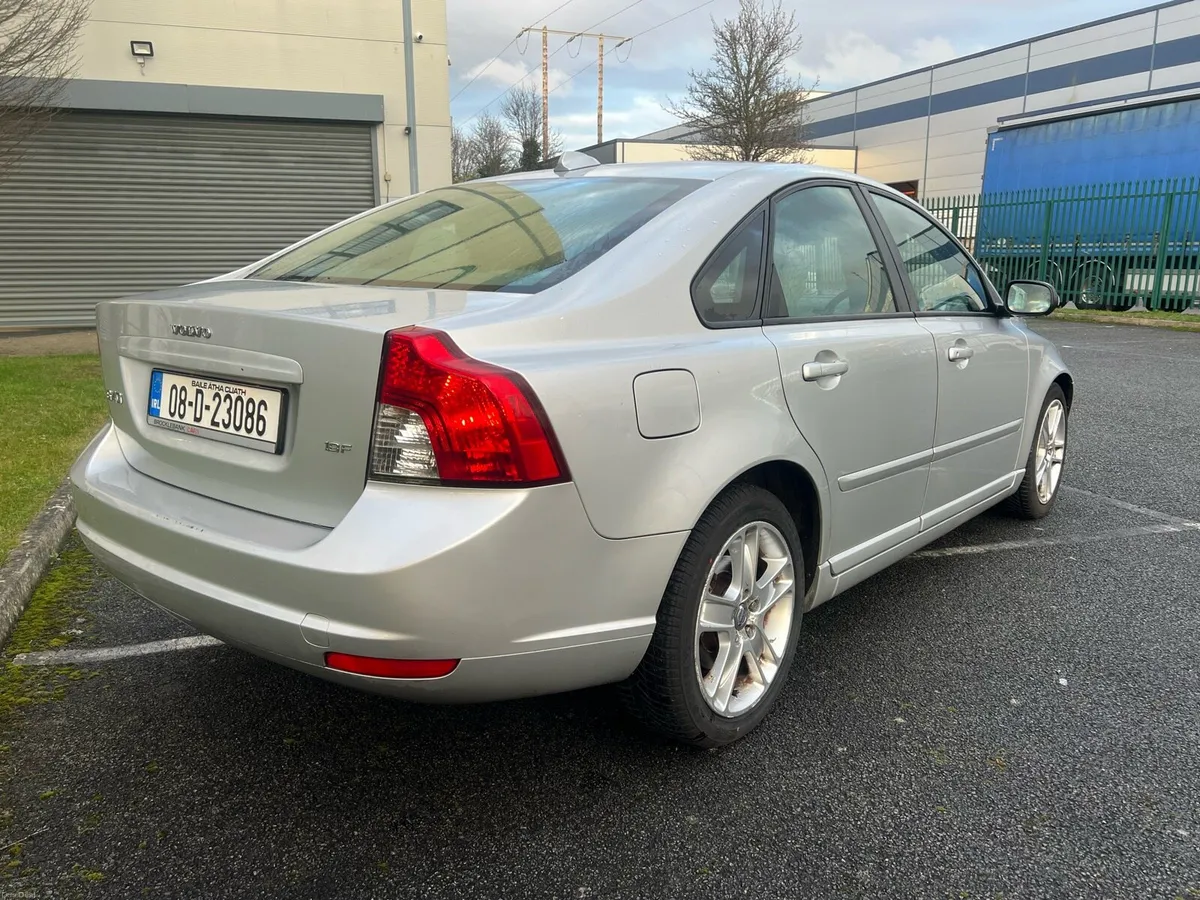 VOLVO S40 NCT/LOW KMS! - Image 3