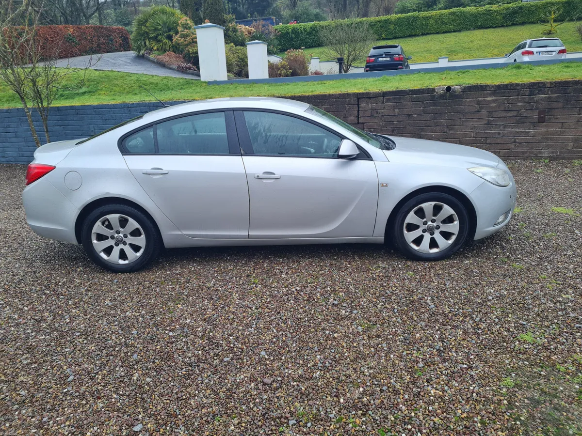 Opel Insignia 2012 - Image 1