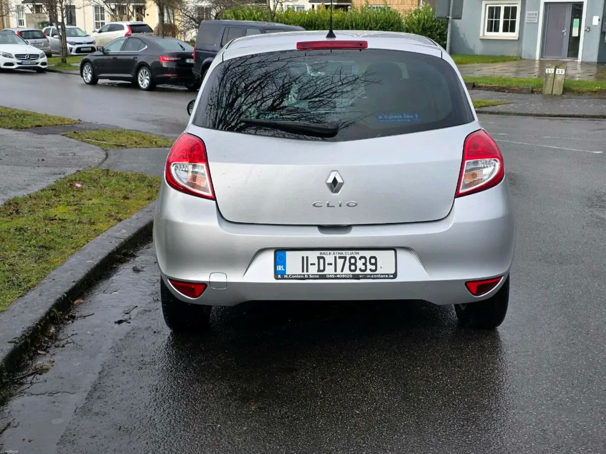 11 Renault Clio 1.2 Low Mileage NCT & TAX - Image 4