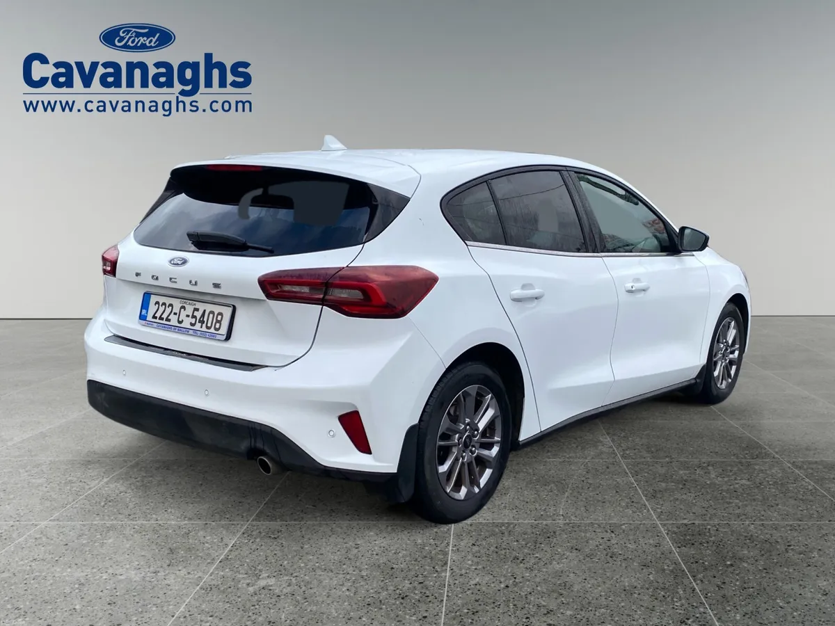 2022 FORD Focus Titanium Style 5d 1.0t 125 M6 - Image 4