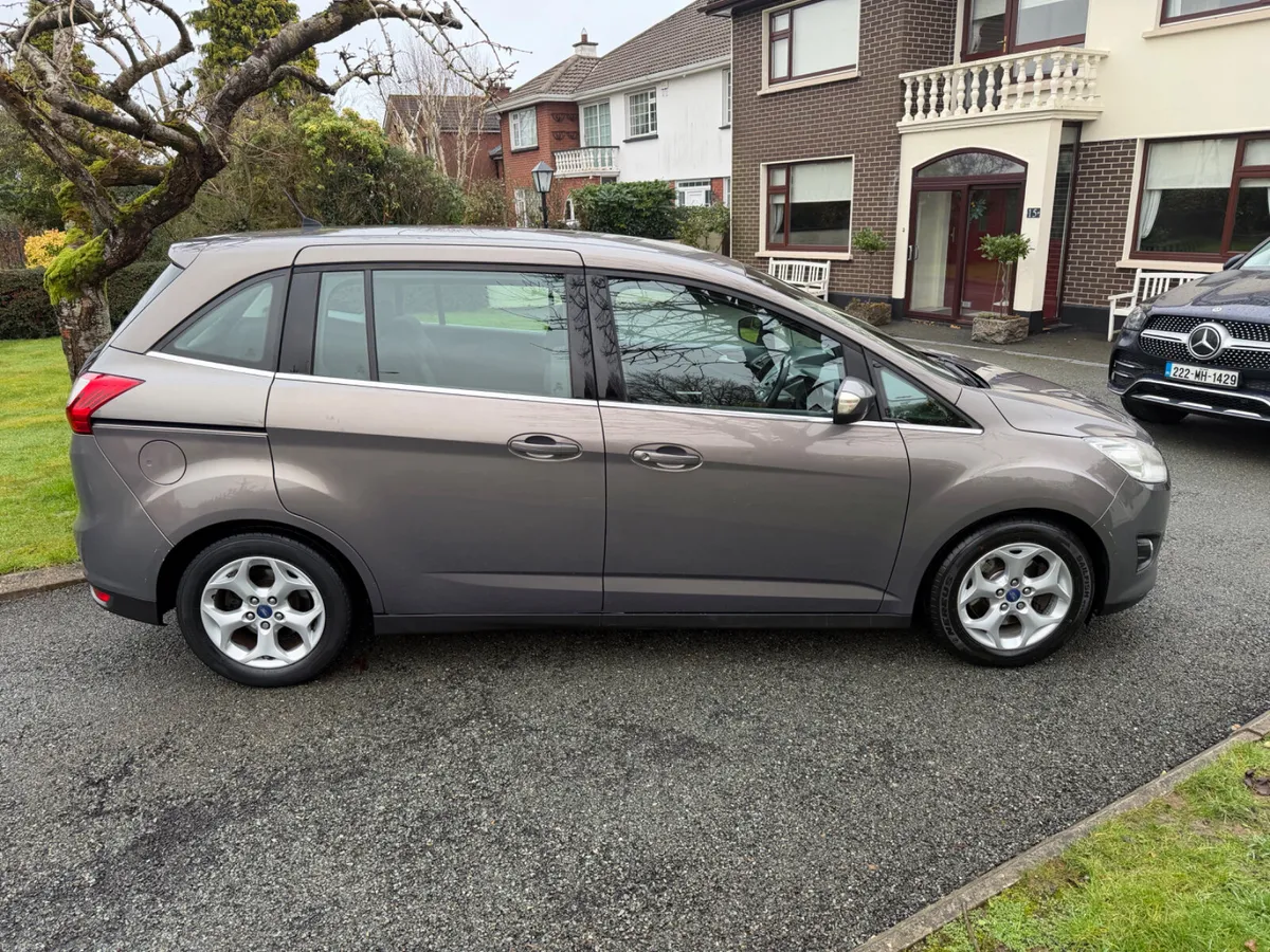 7 seat Ford Grand C-Max 2014 - Image 2