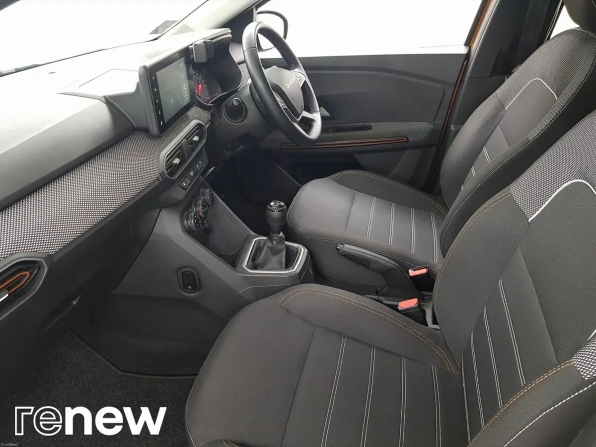 Dacia Sandero Stepway TCe 90 STEPWAY Comfort - Image 5