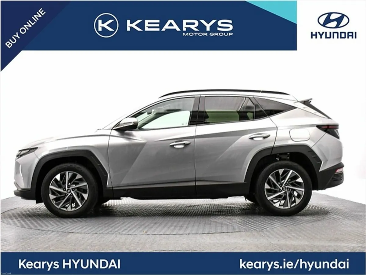 Hyundai Tucson 2WD Executive Plus - Image 4