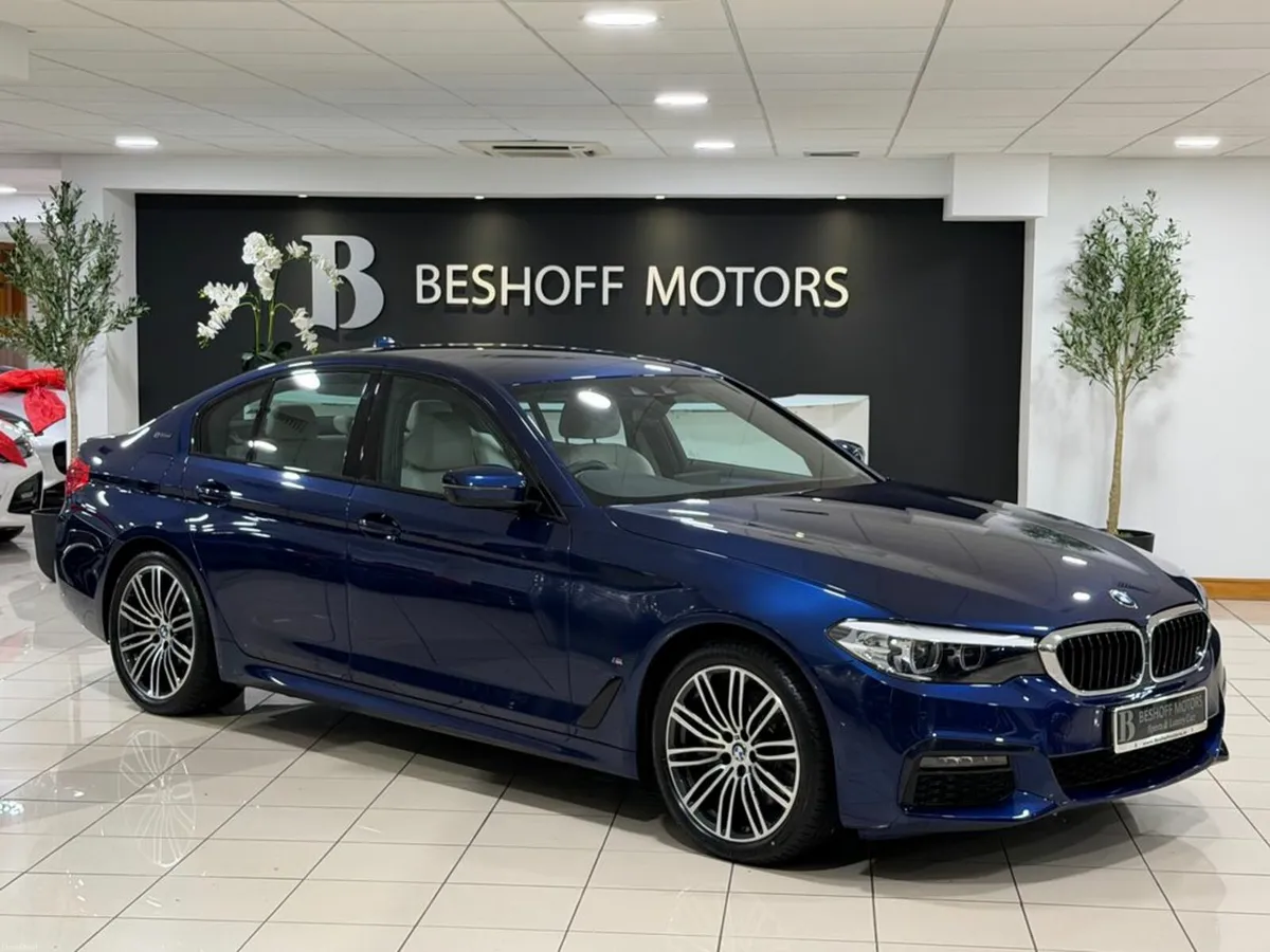BMW 5-Series 530e M-SPORT=LOW MILES//IVORY INTERIO - Image 1