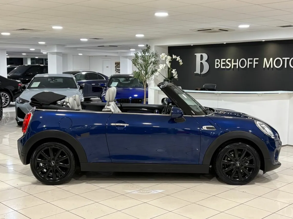 Mini Cooper 1.5 COOPER AUTO=LOW MILES//HUGE SPEC=L - Image 2