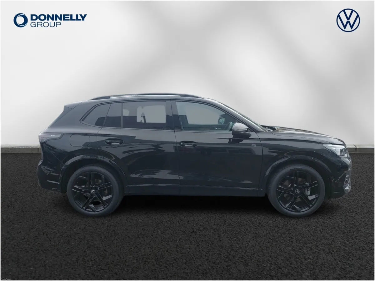 Volkswagen Tiguan Diesel Estate R-Line - Image 4