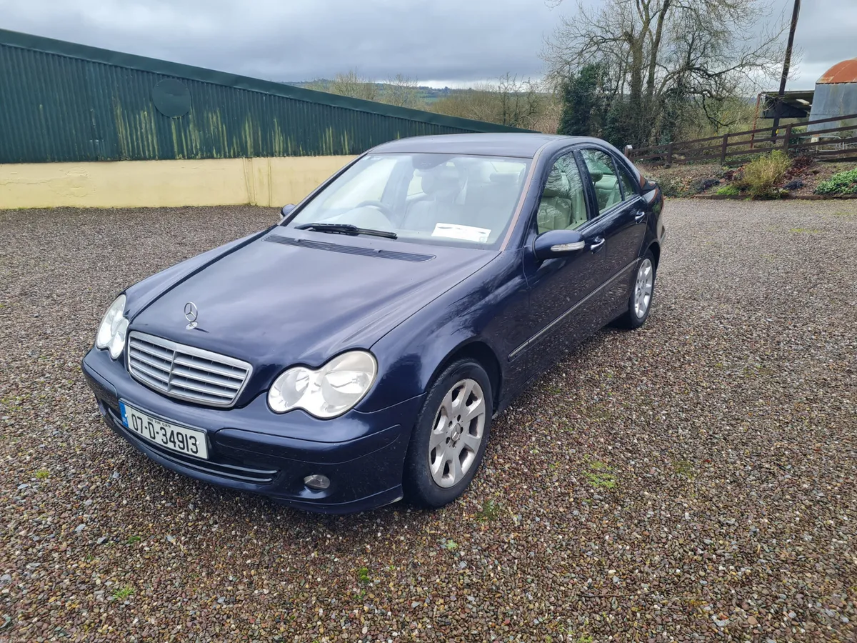 Mercedes-Benz C-Class 2007 - Image 5
