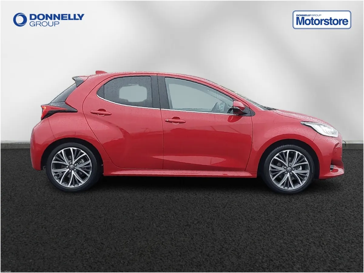 Toyota Yaris Hatchback Excel - Image 3