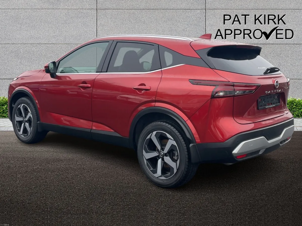 Nissan Qashqai Hatchback N-Connecta - Image 2