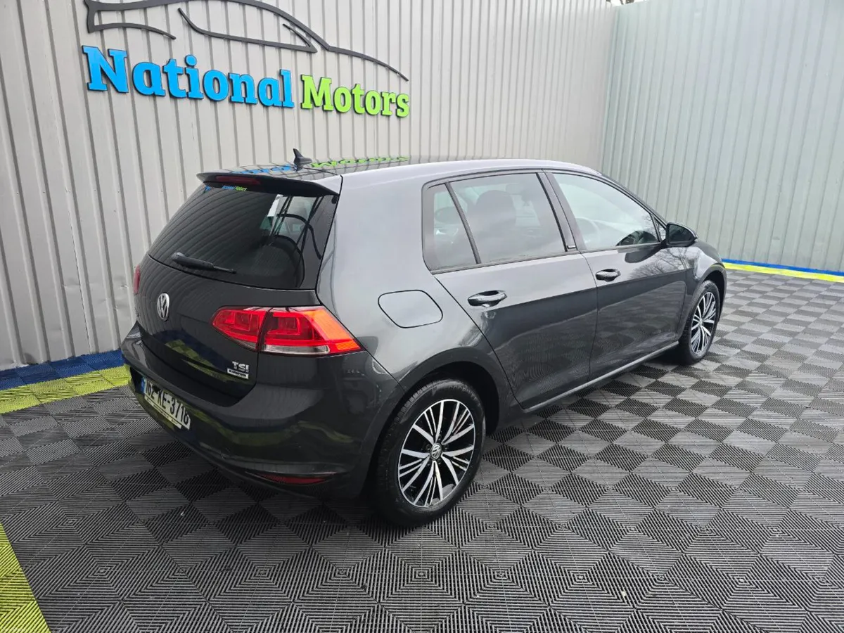 2016 Volkswagen Golf 1.2 Automatic TSI Trendline - Image 4