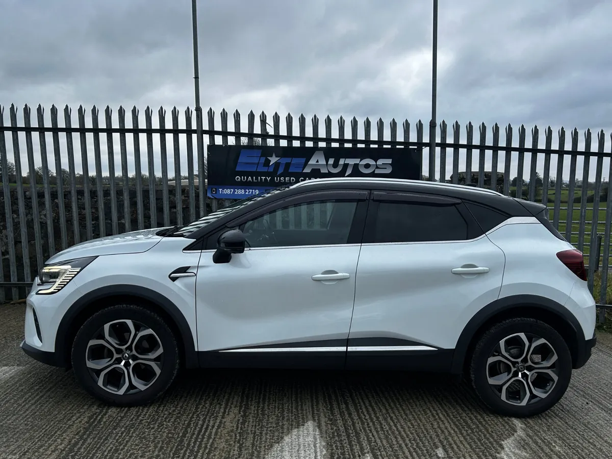 Renault Captur TCE Automatic 2021 - Image 4