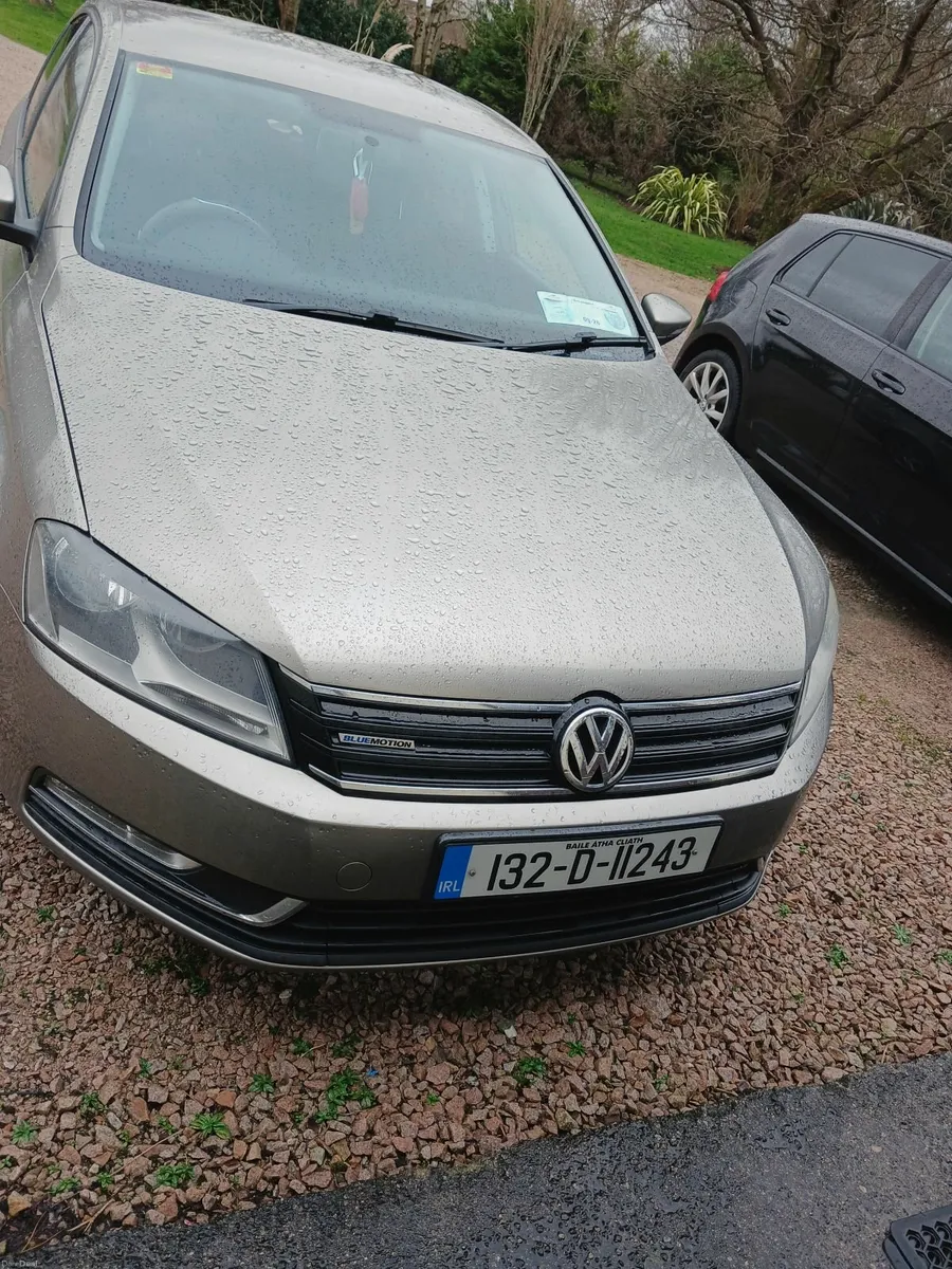 Volkswagen Passat 2013 - Image 1