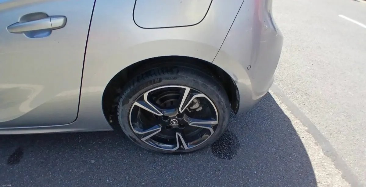 Opel Corsa elite 2022 (price negotiable) - Image 3