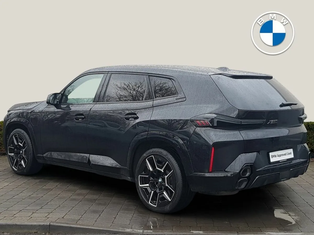 BMW XM xDrive50e - Image 3