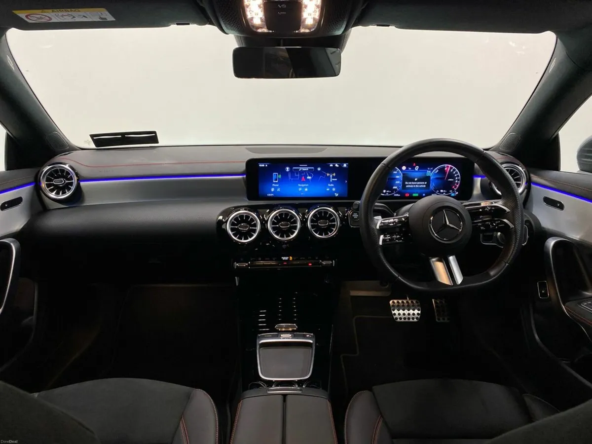 Mercedes-Benz CLA CLA 250 e AMG Line Executive PHE - Image 4