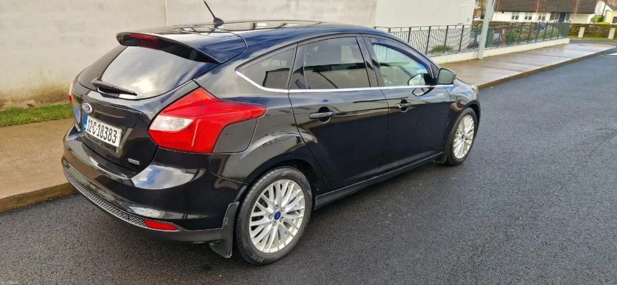 Ford Focus 1 L Zetec deposit take already - Image 1