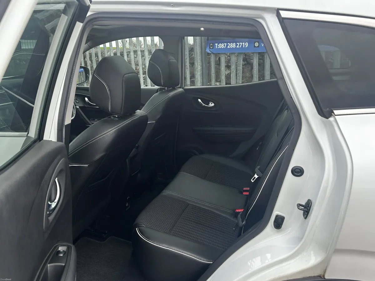 Renault Kadjar TCE Automatic 2018 - Image 3